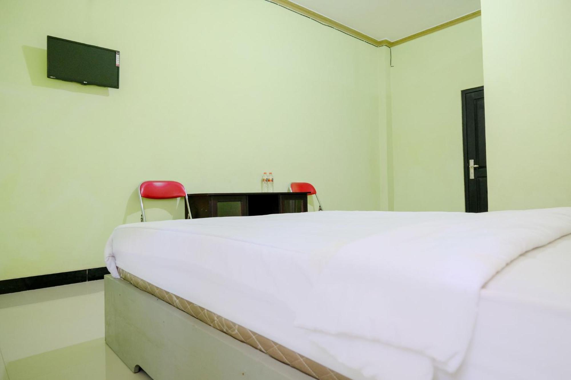 טולונגאגונג Oyo Life 2508 Alba Suites Homestay Syariah מראה חיצוני תמונה