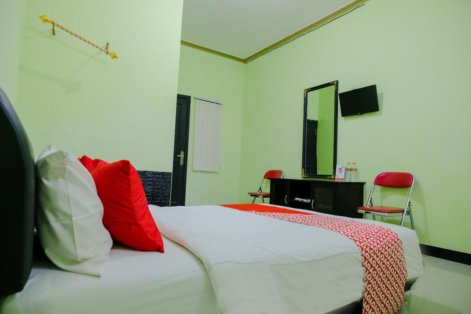 טולונגאגונג Oyo Life 2508 Alba Suites Homestay Syariah מראה חיצוני תמונה
