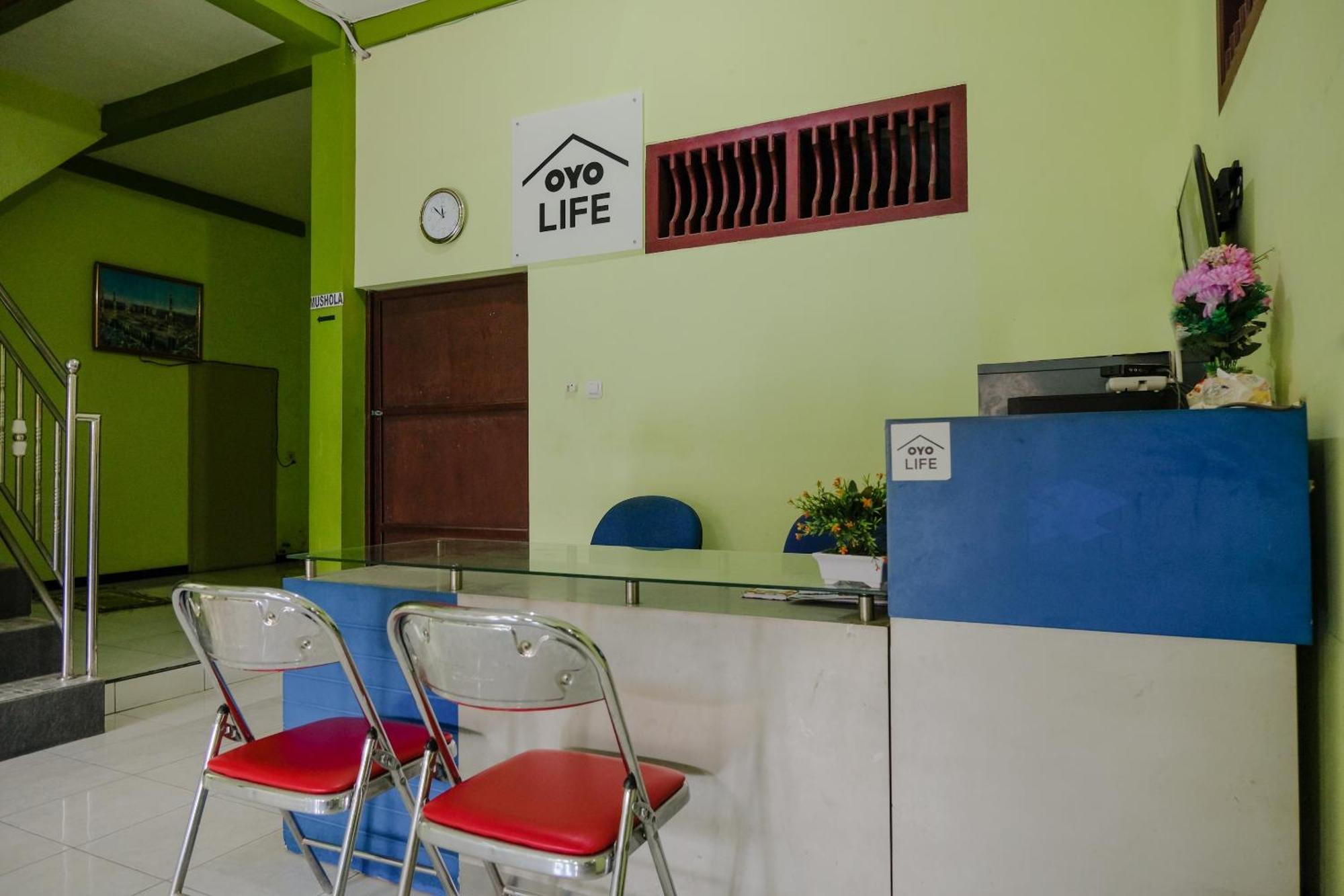 טולונגאגונג Oyo Life 2508 Alba Suites Homestay Syariah מראה חיצוני תמונה