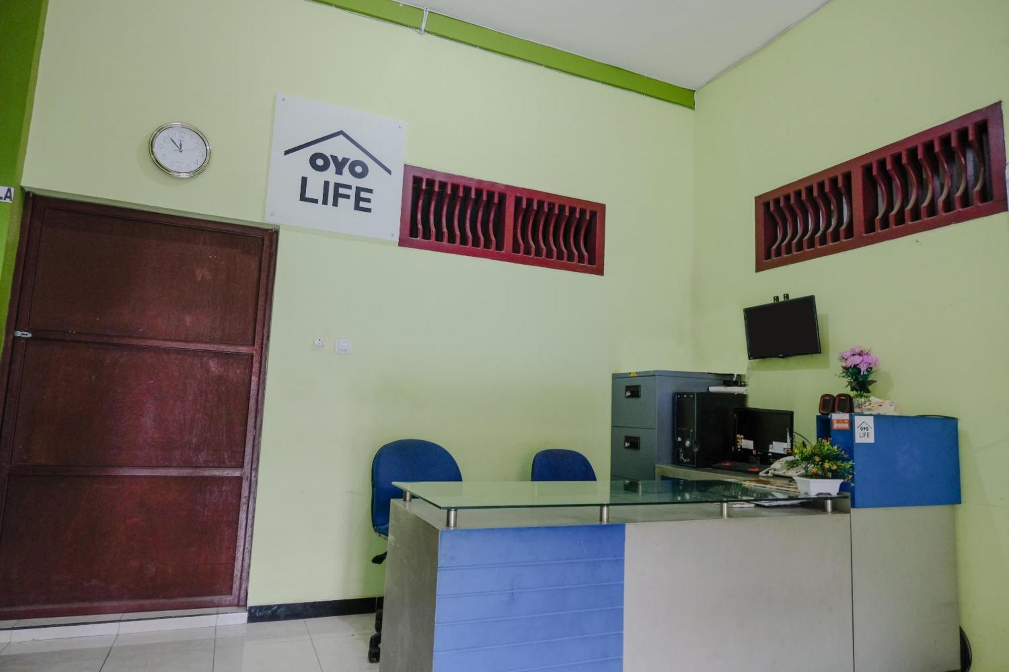 טולונגאגונג Oyo Life 2508 Alba Suites Homestay Syariah מראה חיצוני תמונה